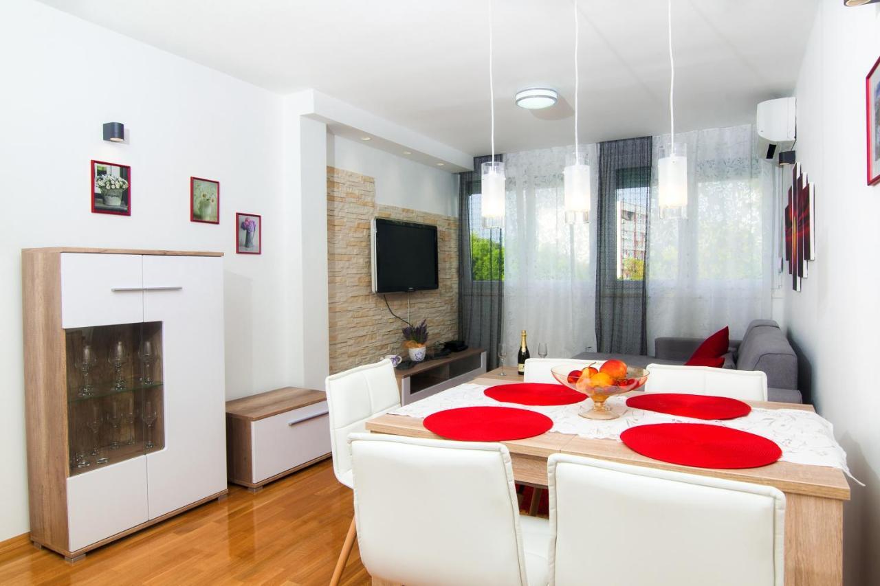 Apartment Zoi Split Exterior photo